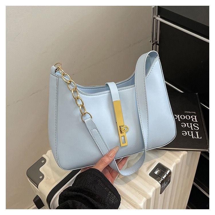 Women's PU Leather Shoulder Bag Fashion Solid Color Underarm Bag Casual Daily Handbag alternate view