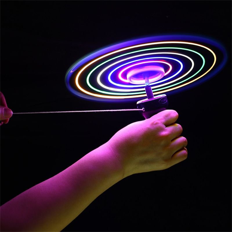 Outdoor Children Plastic Pull String Stay Wire Led Flashing Light up Flying Saucer Disc Toy for Neon Party Supplies